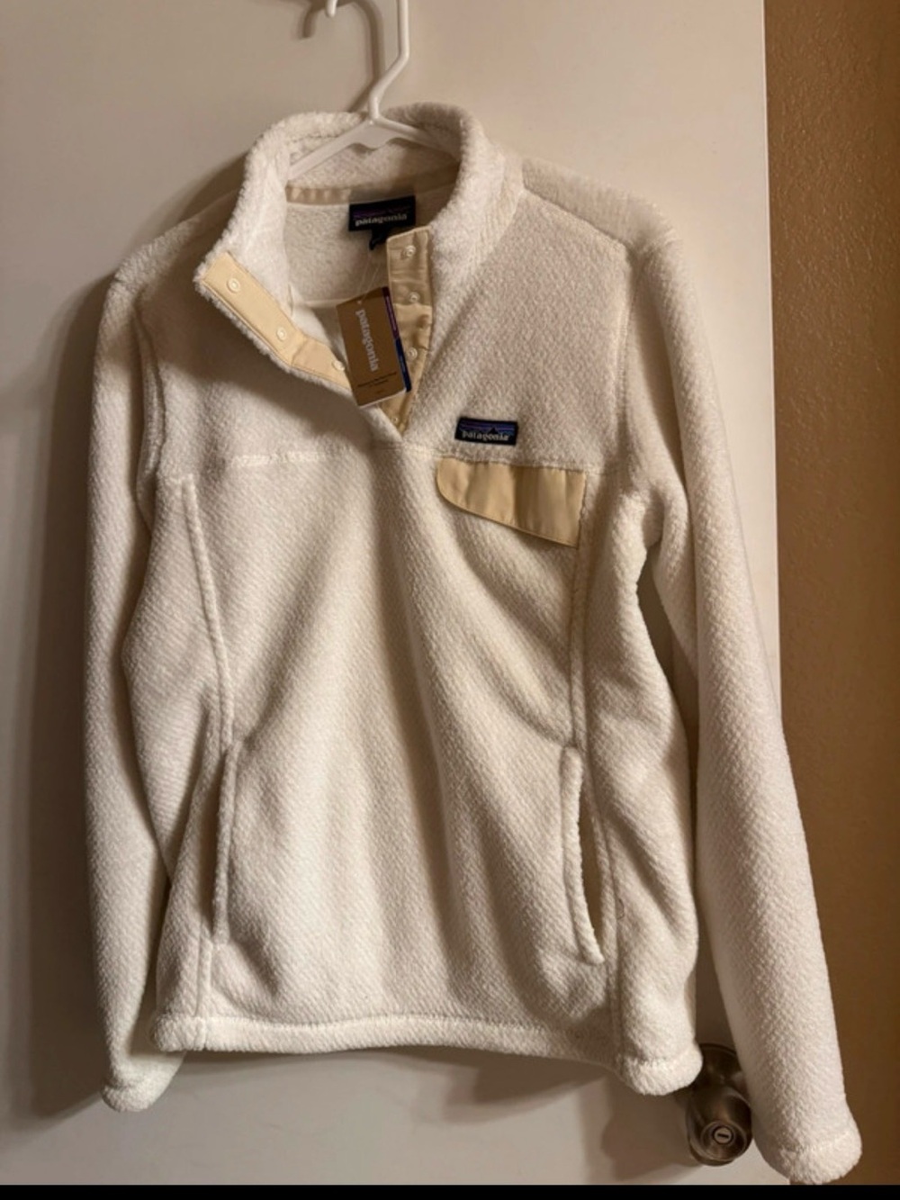 Patagonia Cream Fleece Snap Pullover with Tan Pocket Trim